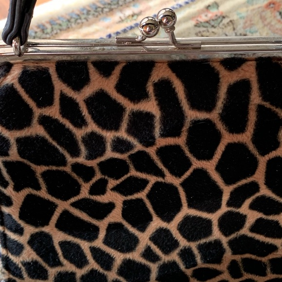Beautiful Barely Used Purse - Picture 2 of 7